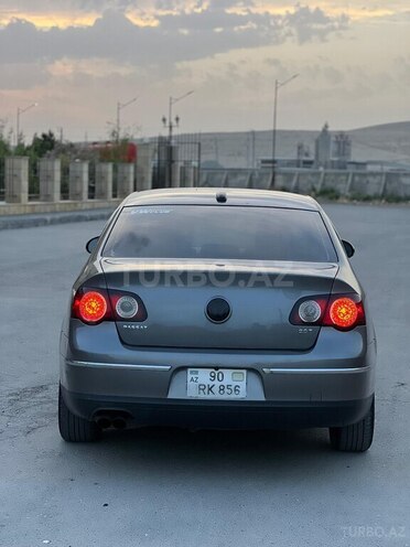 Volkswagen Passat 2005, 342,488 km - 2.0 л - Bakı