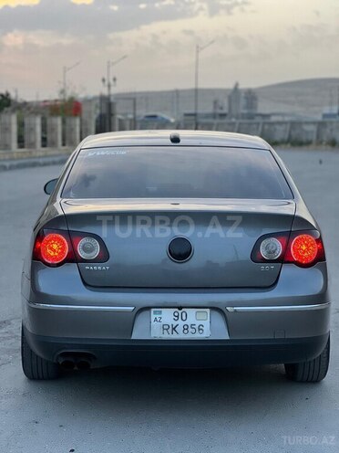 Volkswagen Passat 2005, 342,488 km - 2.0 л - Bakı