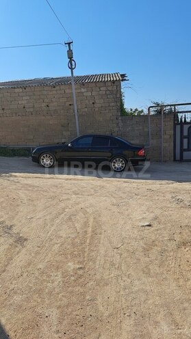 Mercedes E 200 2006, 235,000 km - 1.8 l - Bakı