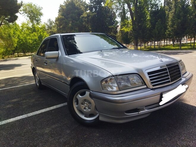 Mercedes C 200 2000, 290,000 km - 2.0 л - Sumqayıt