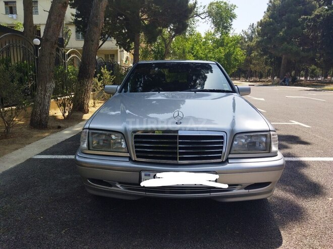 Mercedes C 200 2000, 290,000 km - 2.0 л - Sumqayıt