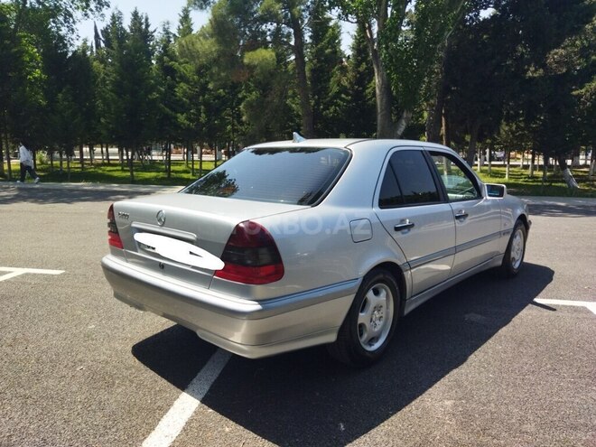 Mercedes C 200 2000, 290,000 km - 2.0 л - Sumqayıt