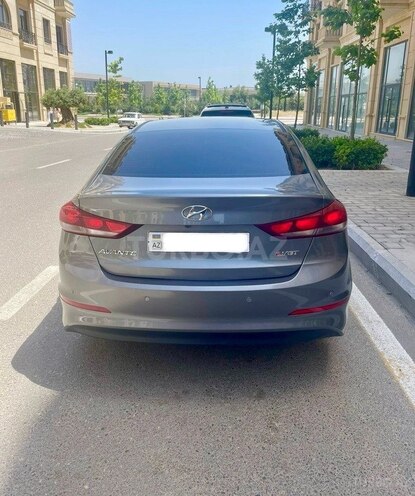 Hyundai Avante 2015, 270,000 km - 1.6 l - Bakı