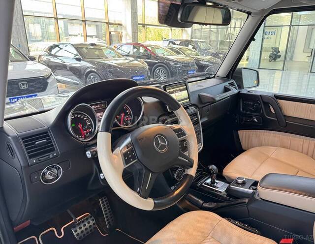 Mercedes G 350-9