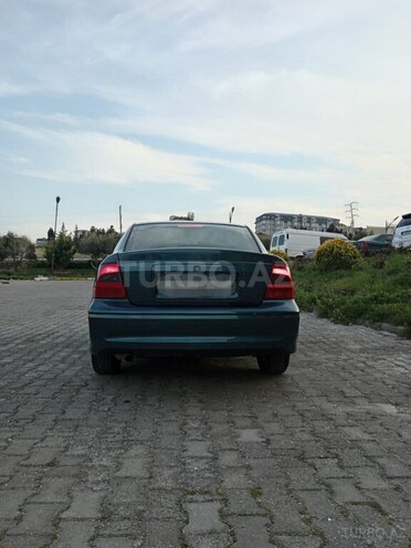 Opel Vectra 2001, 278,500 km - 1.6 l - Bakı