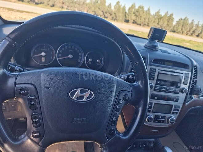 Hyundai Santa Fe-3