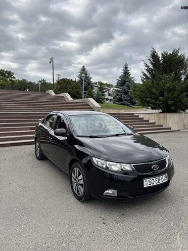 Kia Cerato 2012, 220,000 km - 1.6 l - Qusar