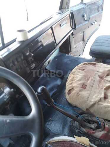 KamAz 53212 1987, 900,000 km - 11.0 l - Neftçala