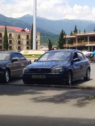 Opel Astra 2001, 60,105 km - 1.6 l - Zaqatala