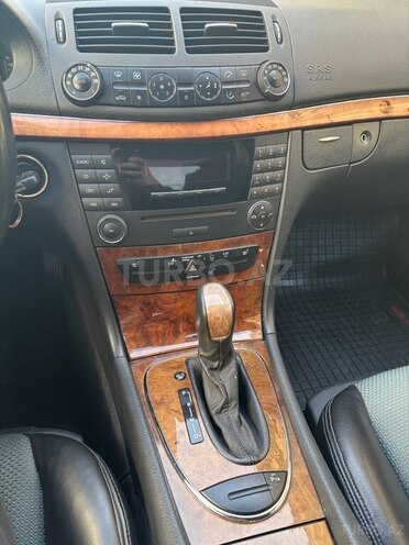 Mercedes E 220 d 2003, 154,000 km - 2.2 l - Bakı