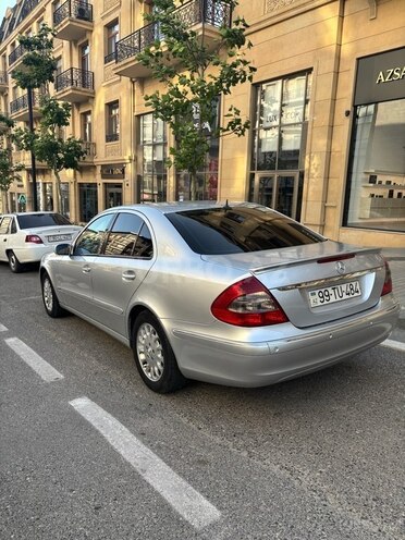 Mercedes E 220 d 2003, 154,000 km - 2.2 l - Bakı