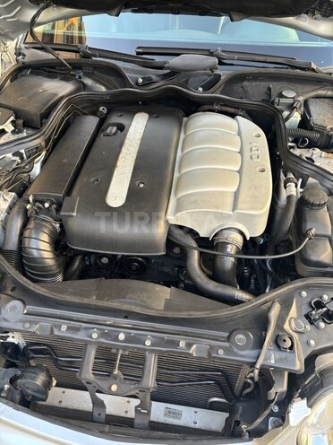 Mercedes E 220 d 2003, 154,000 km - 2.2 l - Bakı