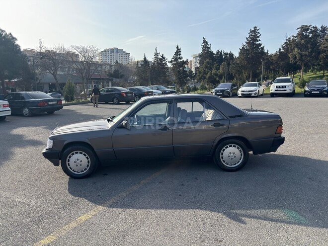Mercedes 190 1992, 360,000 km - 2.0 л - Bakı