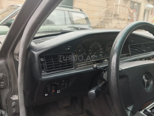 Mercedes 190 1992, 360,000 km - 2.0 л - Bakı