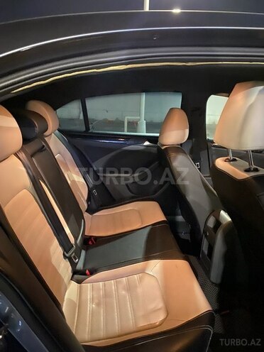 Volkswagen Jetta 2015, 121,000 km - 1.8 l - Bakı