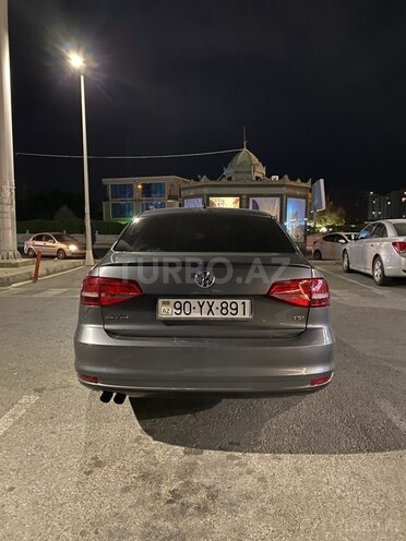 Volkswagen Jetta 2015, 121,000 km - 1.8 l - Bakı