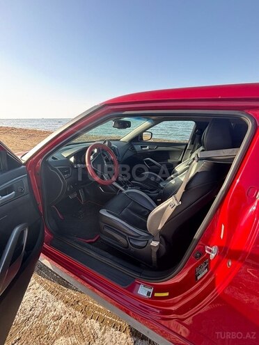 Hyundai Veloster 2014, 99,750 km - 1.6 l - Bakı