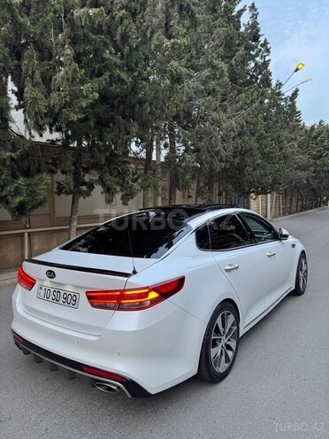 Kia K5-8