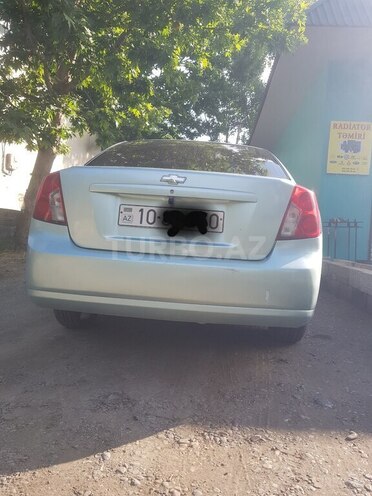 Chevrolet Lacetti-5