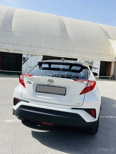 Toyota C-HR 2019, 35,000 km - 1.2 l - Bakı