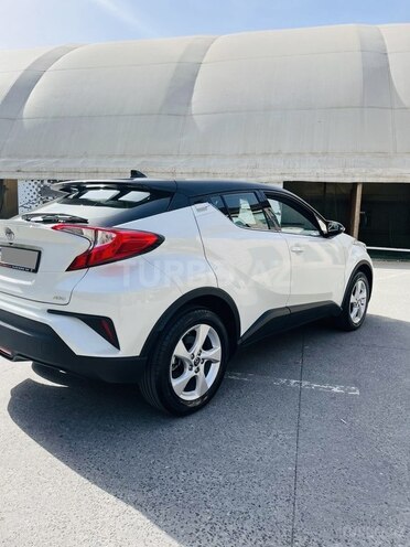 Toyota C-HR 2019, 35,000 km - 1.2 l - Bakı