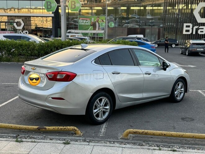 Chevrolet Cruze-4