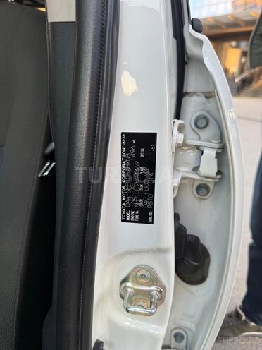 Toyota Aqua 2018, 130,000 km - 1.5 l - Bakı