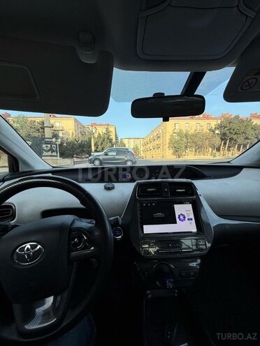 Toyota Prius 2019, 118,000 km - 1.8 л - Bakı
