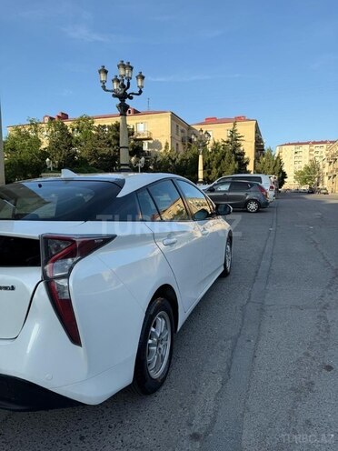 Toyota Prius 2019, 118,000 km - 1.8 л - Bakı