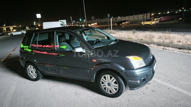 Ford Fusion 2006, 270,000 km - 1.4 l - Bakı
