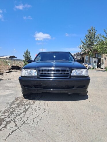 Mercedes C 220 1999, 50,000 km - 2.2 л - Gəncə