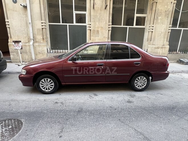 Nissan Sunny 1998, 300,000 km - 1.6 l - Bakı