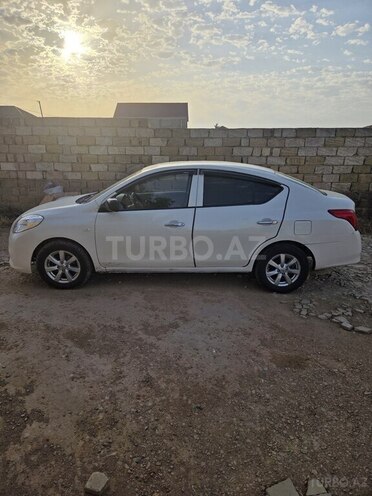 Nissan Sunny 2013, 365,000 km - 1.5 l - Bakı