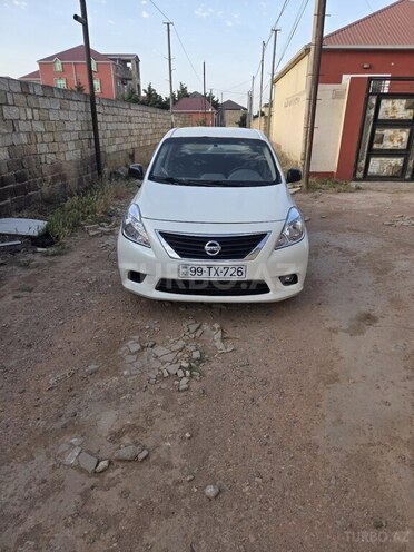 Nissan Sunny 2013, 365,000 km - 1.5 l - Bakı
