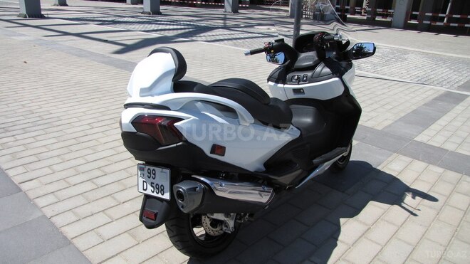 Suzuki Burgman 2017, 31,672 km - 0.7 l - Bakı