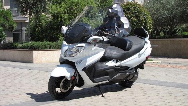 Suzuki Burgman 2017, 31,672 km - 0.7 l - Bakı