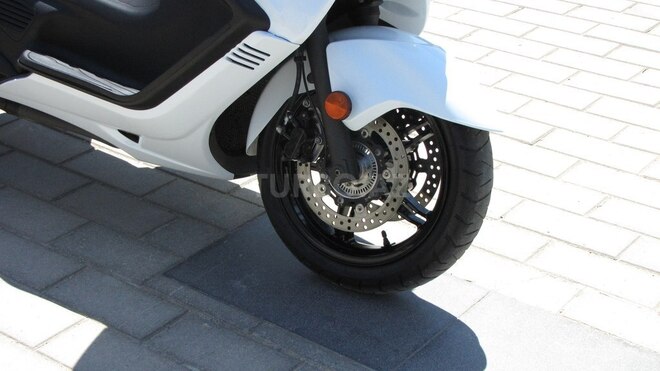 Suzuki Burgman 2017, 31,672 km - 0.7 l - Bakı