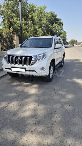 Toyota Land Cruiser Prado-6