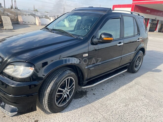 Mercedes ML 320 4MATIC 2000, 198,000 km - 3.2 l - Bakı