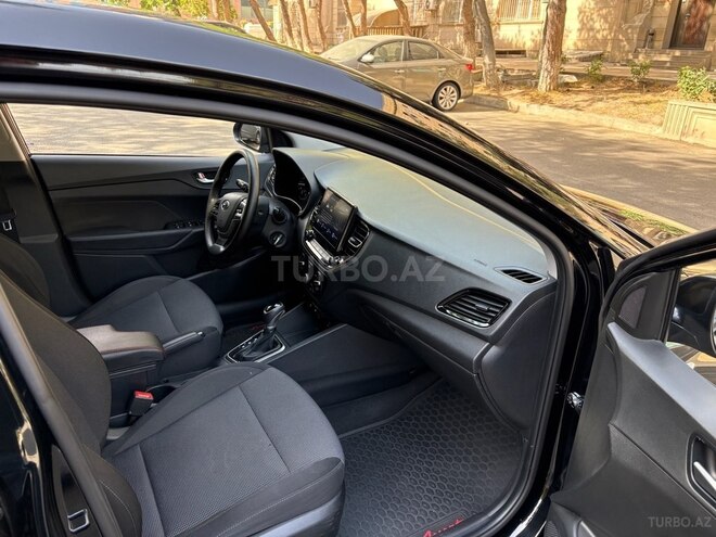 Hyundai Accent 2021, 102,000 km - 1.6 l - Bakı