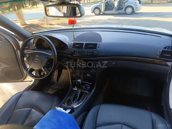 Mercedes E 220 d 2006, 300,000 km - 2.2 l - Bakı