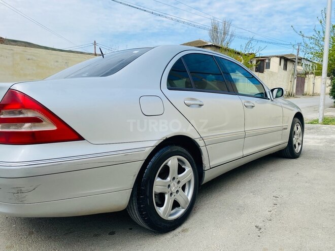 Mercedes C 200 2000, 250,000 km - 2.0 л - Bakı