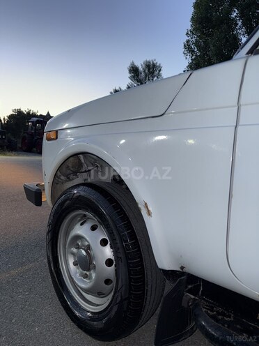 LADA (VAZ) Niva 2009, 296,000 km - 1.7 l - Şamaxı