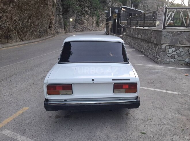 LADA (VAZ) 2107 2005, 95,000 km - 1.6 l - Quba