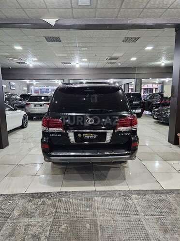 Lexus LX 570-6