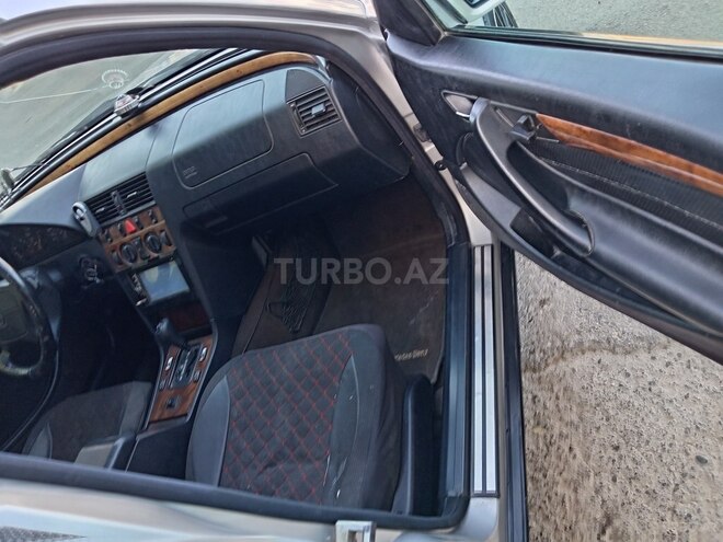 Mercedes C 220 1995, 495,856 km - 2.2 л - Bakı