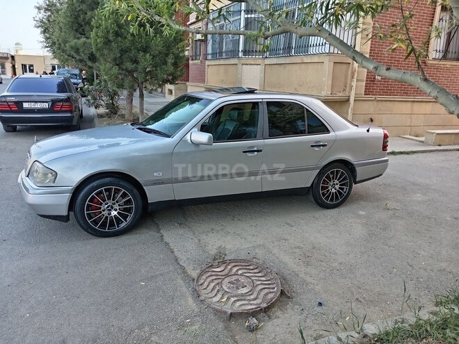 Mercedes C 220 1995, 495,856 km - 2.2 л - Bakı