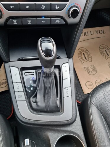 Hyundai Avante 2016, 293,000 km - 1.6 л - Bakı