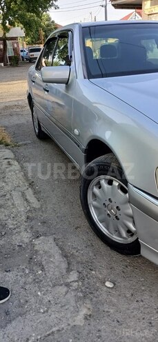 Mercedes C 240 1998, 256,000 km - 2.4 l - Ağcabədi