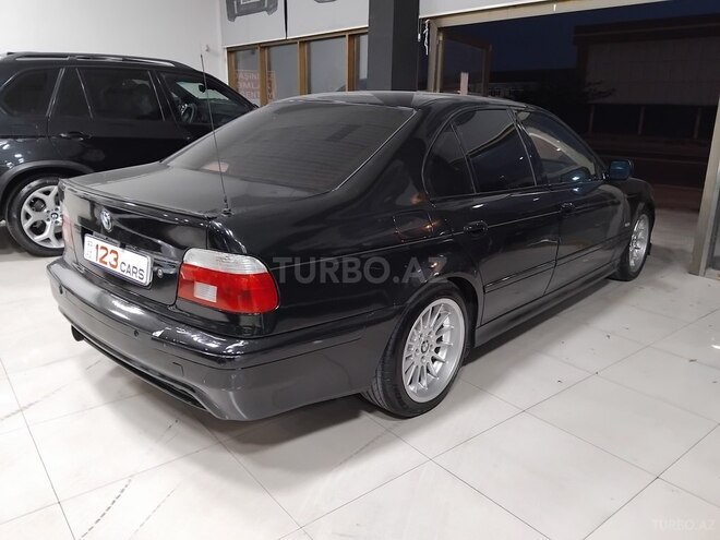 BMW 528-3